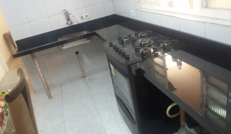 Bancada em Granito para Cozinha Jardim Guarapiranga - Bancada de Cozinha de Granito