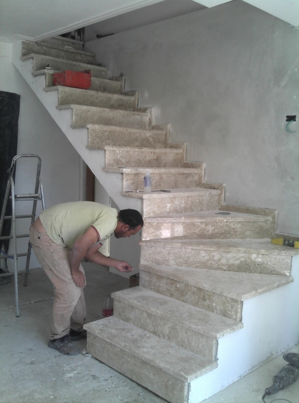 Escada de Granito Branco Chácara Inglesa - Escada de Granito Branco