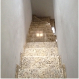 escada com granito